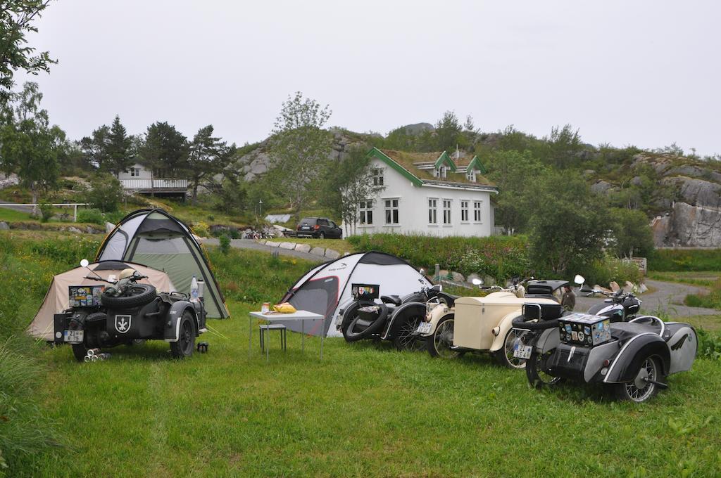 Kabelvag Feriehus & Camping Exterior photo