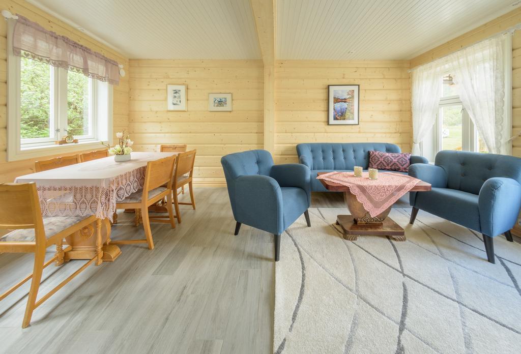 Kabelvag Feriehus & Camping Exterior photo